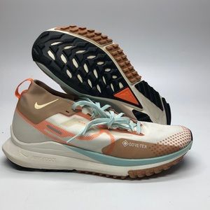 Mens Nike React Pegasus Trail 4 TX White/Brown/Blue FN8886-181 USED Size 9.5